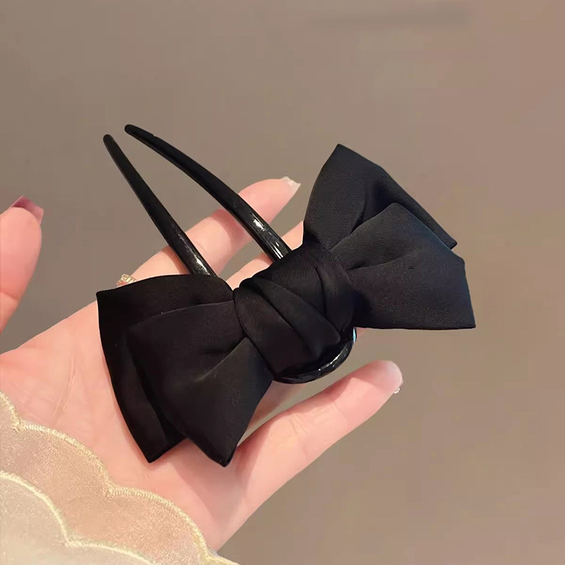 Chic Korean-Style Bow U-Shaped - Clip In Hair Piece บทวิจารณ์และราคา